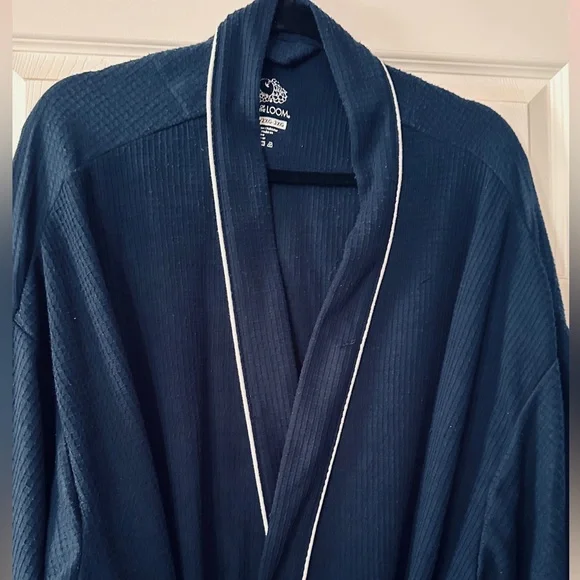 Fruit of the Loom Navy Blue Men's Robe - Picture 2 of 3